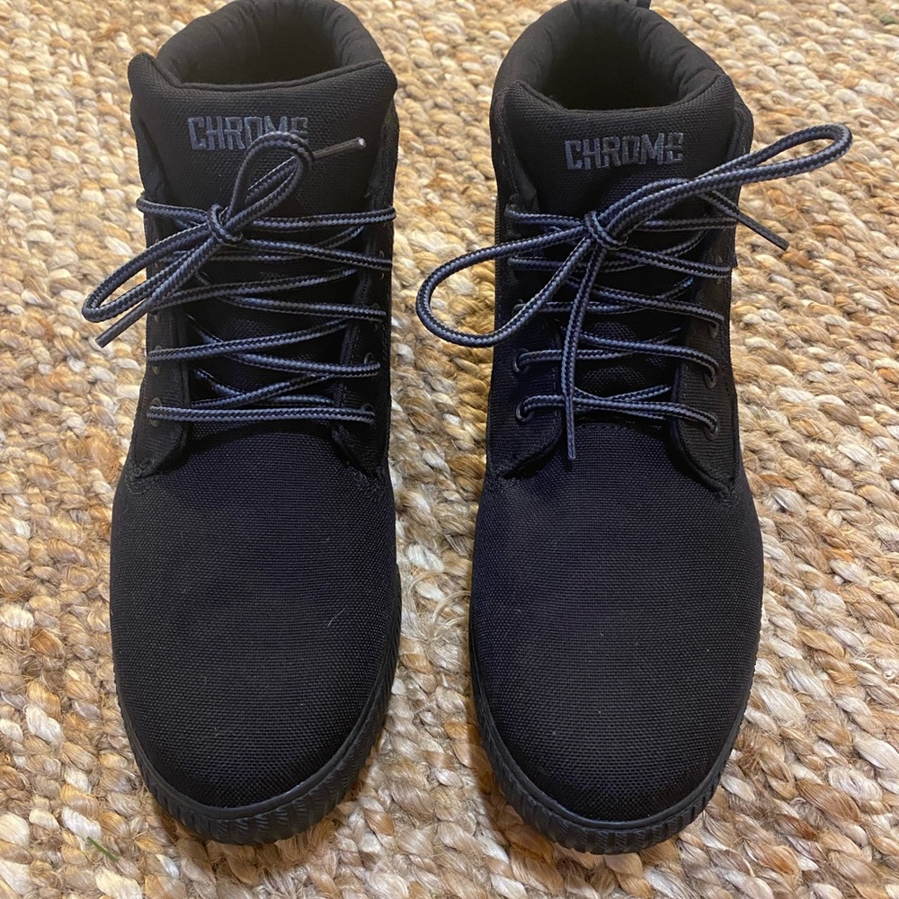 Chrome Black Men's Sneakers sz10